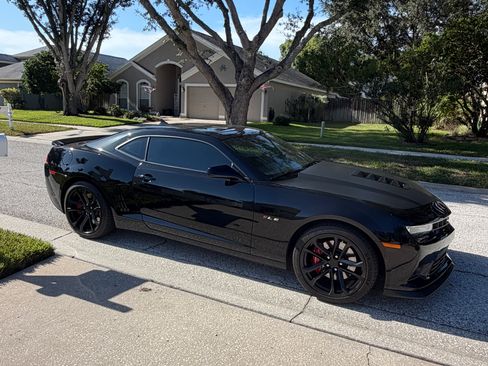 Used 2015 Chevrolet Camaro SS w/ SS Performance Package RWD image 1