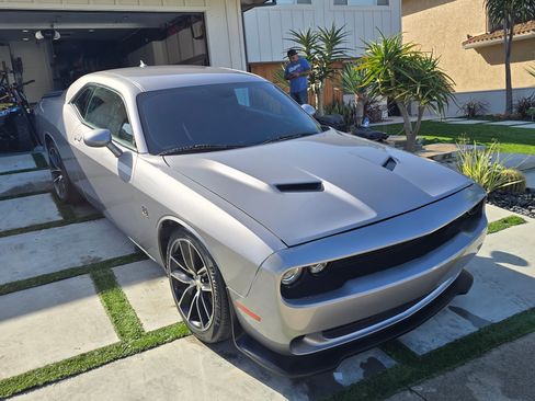 Used 2015 Dodge Challenger R/T Scat Pack image 5