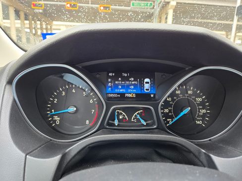 Used 2017 Ford Focus Titanium w/ Titanium Technology Package image 10