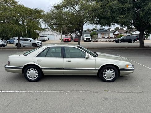 Used 1996 Cadillac Seville SLS image 1