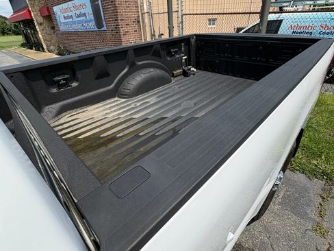 Used 2023 Ford F350 Lariat w/ Chrome Package AWD/4WD image 4