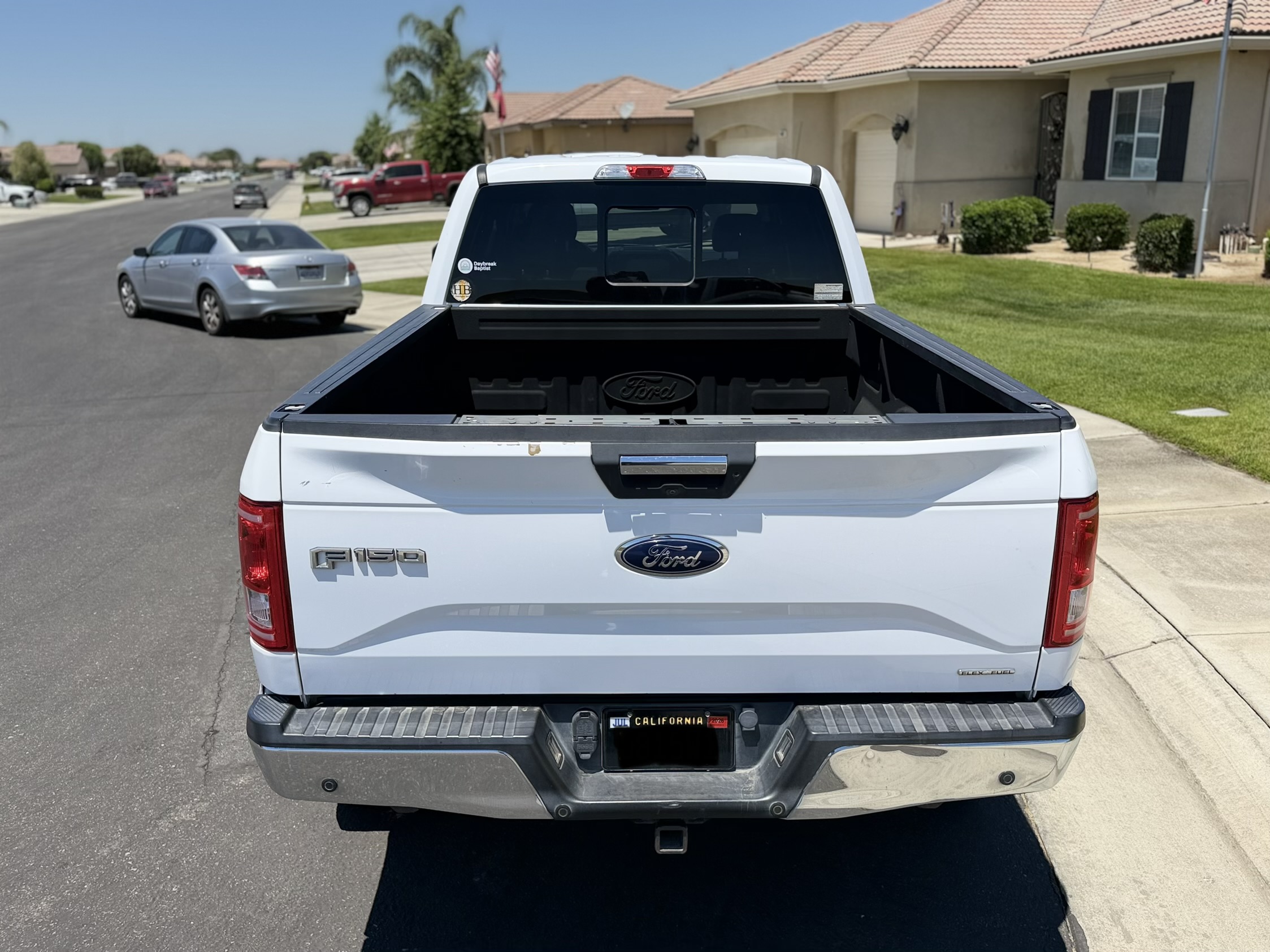 Used 2016 Ford F150 XLT w/ Equipment Group 302A Luxury AWD/4WD image 8