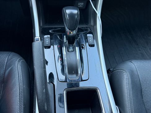 Used 2016 Honda Accord EX-L image 16