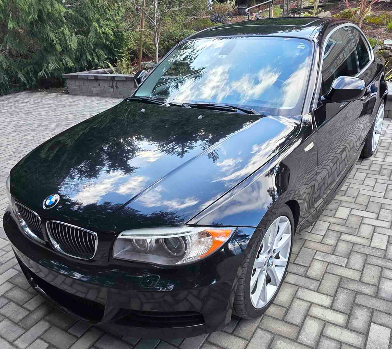 Used 2012 BMW 135i Coupe RWD image 25
