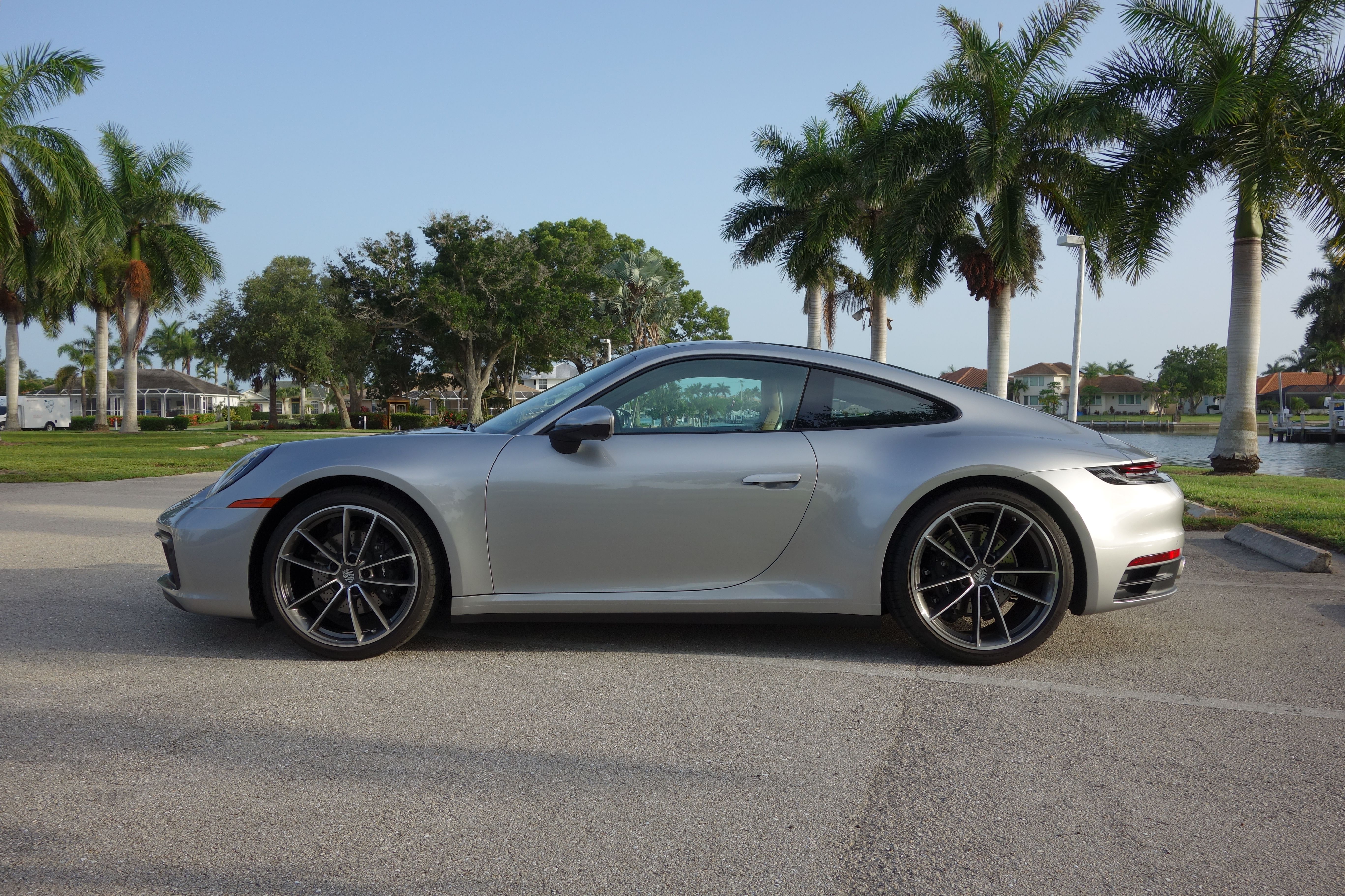 Used 2023 Porsche 911 Carrera image 8