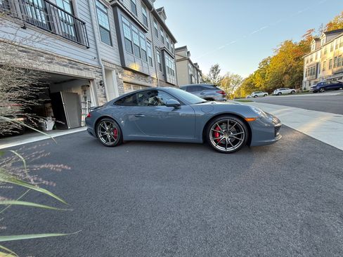 Used 2017 Porsche 911 Carrera S image 21
