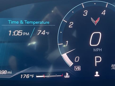 Used 2023 Chevrolet Corvette Stingray Premium Conv w/ Z51 Performance Package image 18