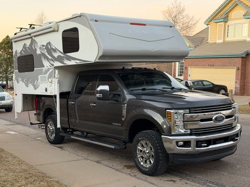 Used 2019 Ford F350 Lariat w/ Lariat Ultimate Package image 2