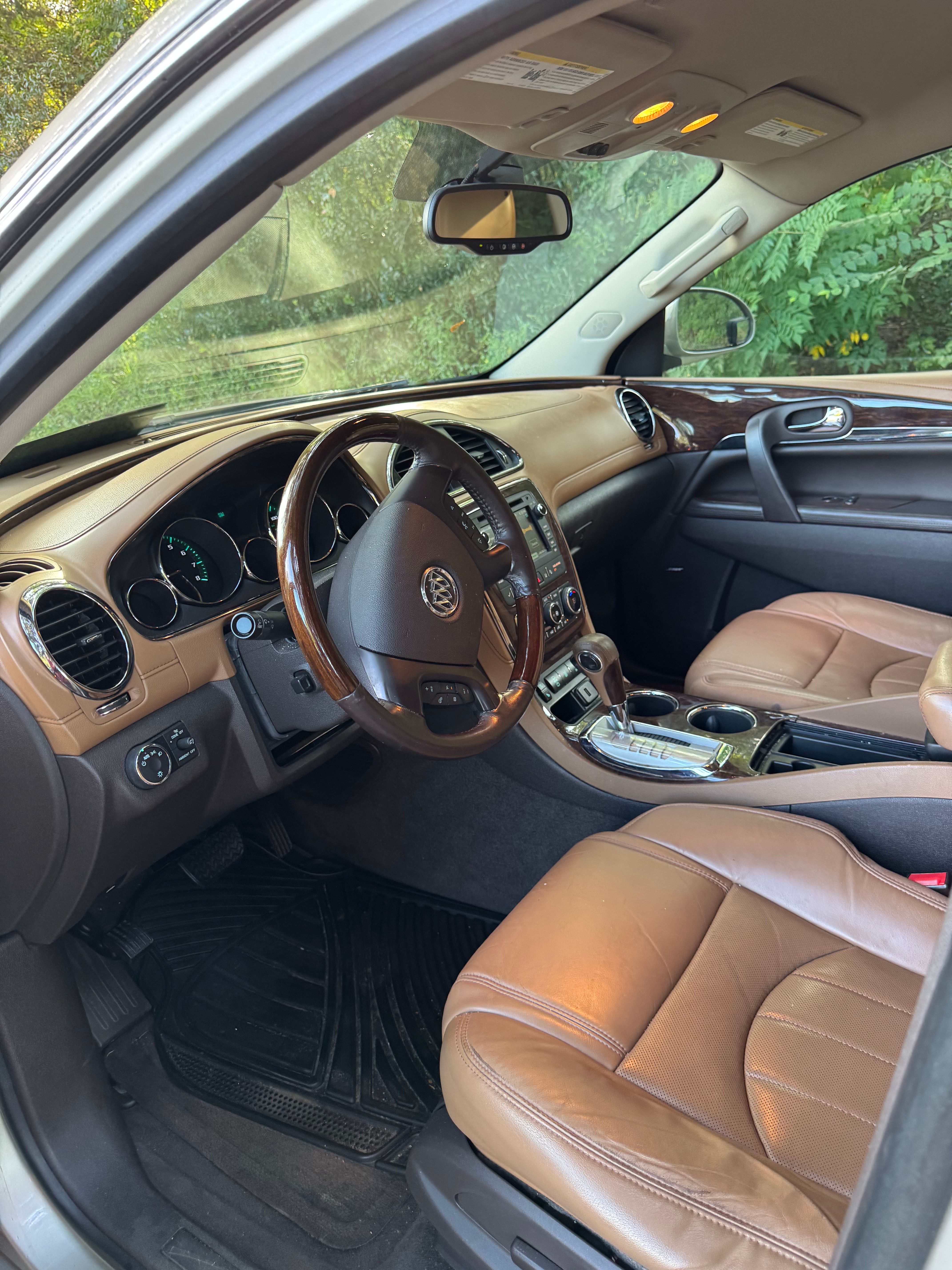 Used 2015 Buick Enclave Premium FWD image 13