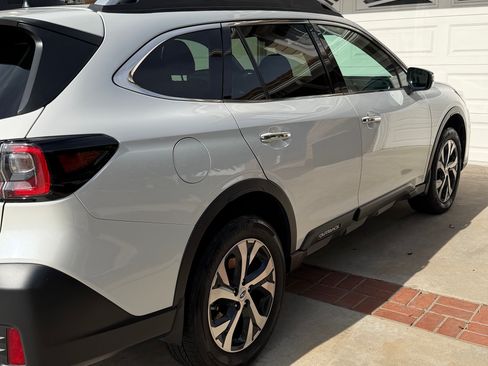 Used 2020 Subaru Outback Touring w/ Tech Package 2 image 5