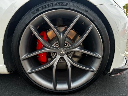 Used 2020 Tesla Model 3 Performance AWD/4WD image 18