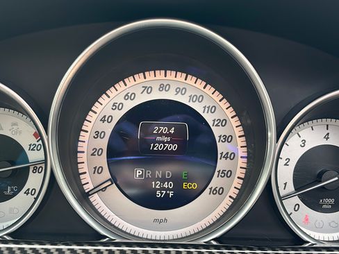 Used 2014 Mercedes-Benz C 300 4MATIC Sedan image 19