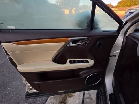 Used 2017 Lexus RX 350 FWD image 8