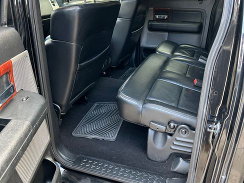 Used 2005 Ford F150 Lariat image 10