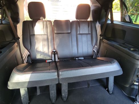 Used 2019 Dodge Grand Caravan GT image 19