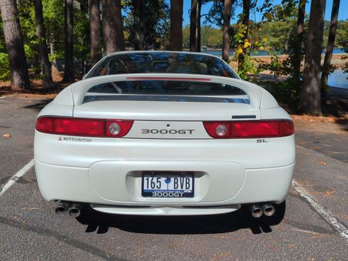 Used 1998 Mitsubishi 3000GT SL image 10