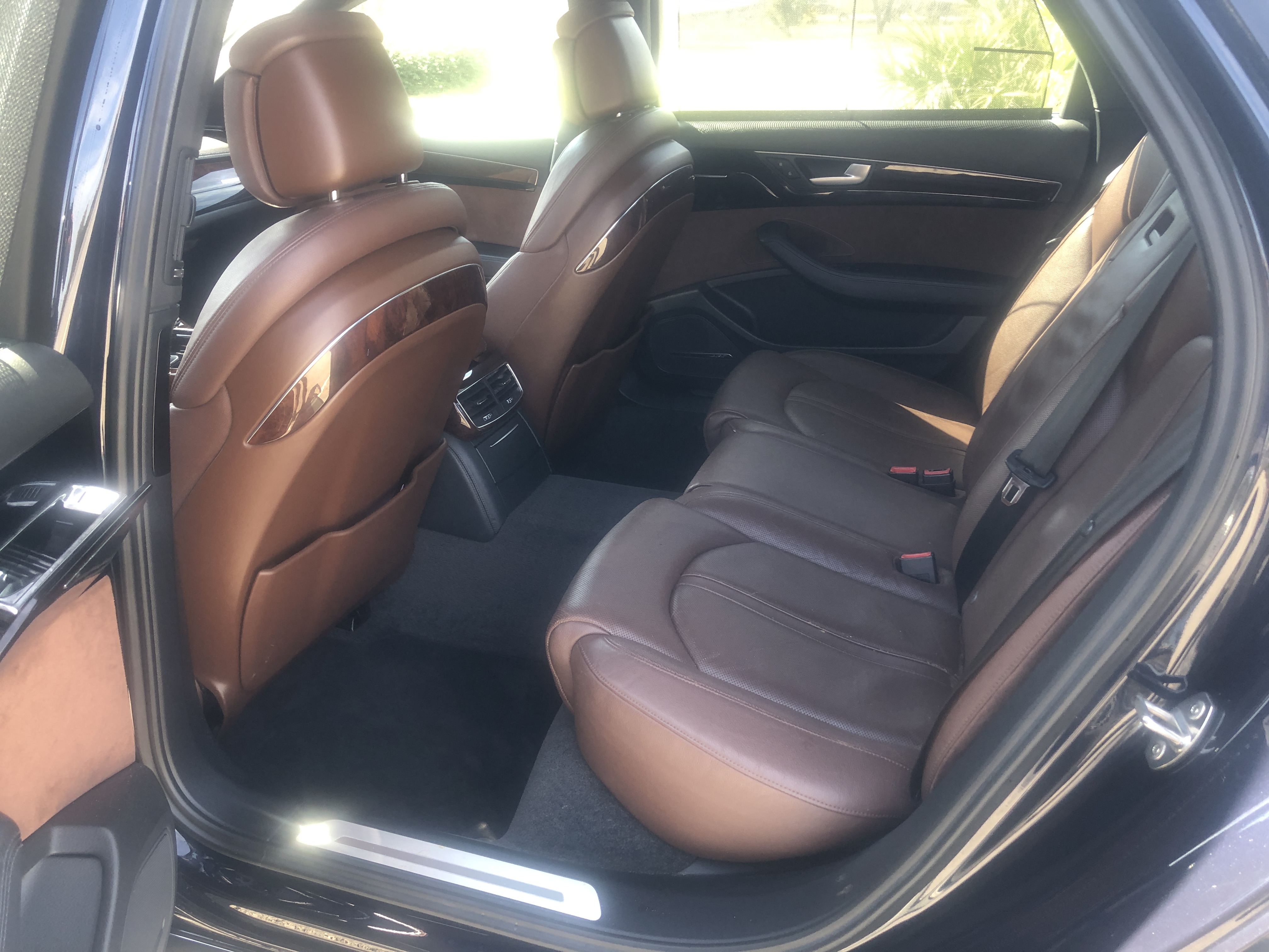 Used 2013 Audi A8 L 3.0T w/ Driver Assistance Pkg AWD/4WD image 9