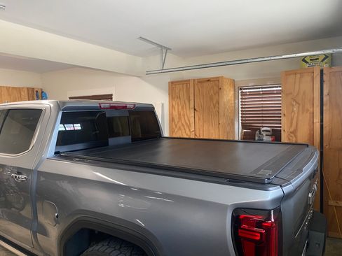 Used 2025 GMC Sierra 1500 Denali Ultimate image 2