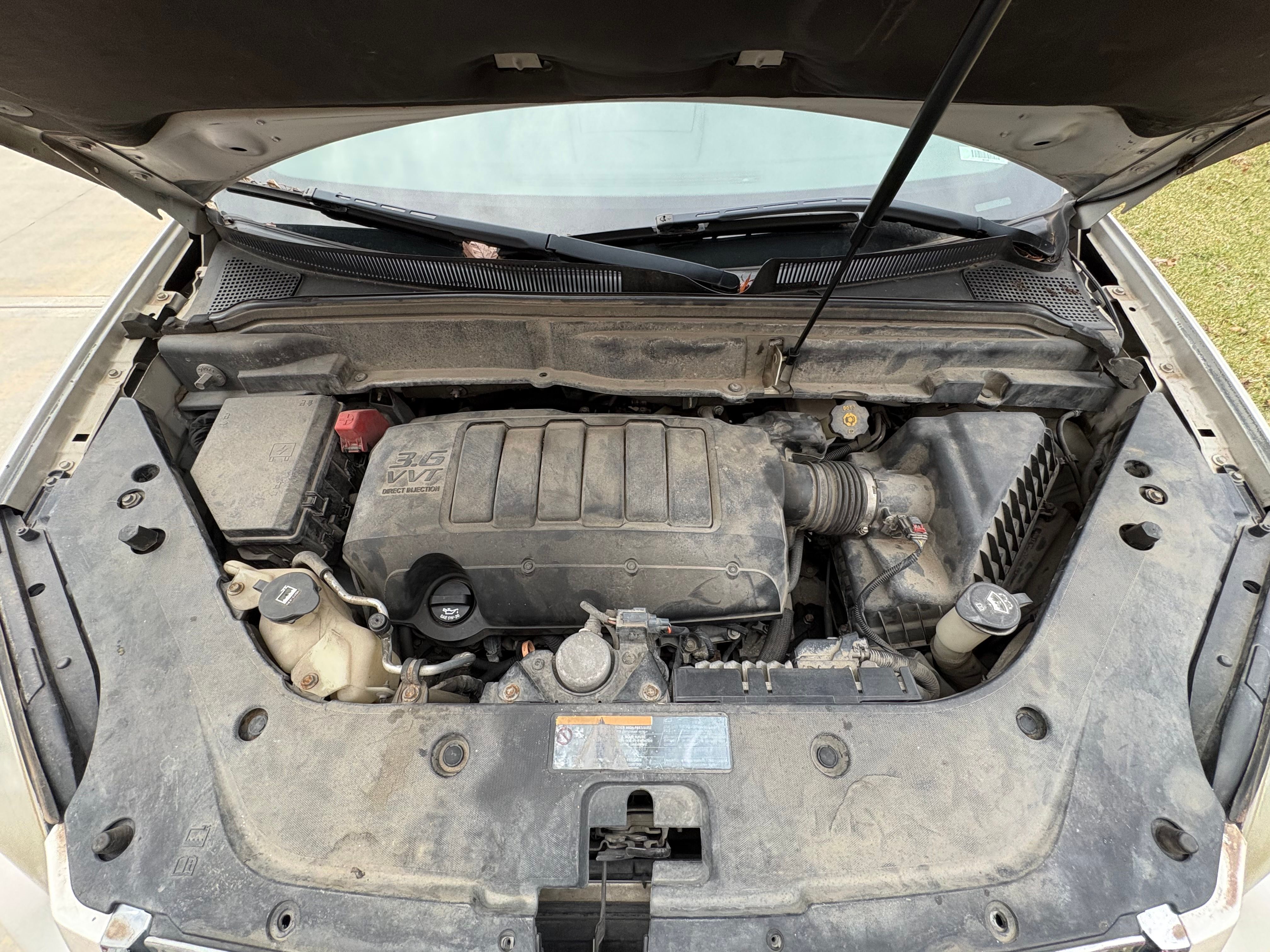 Used 2012 GMC Acadia SLE FWD image 13