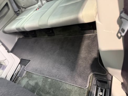 Used 2015 Honda Pilot LX image 12