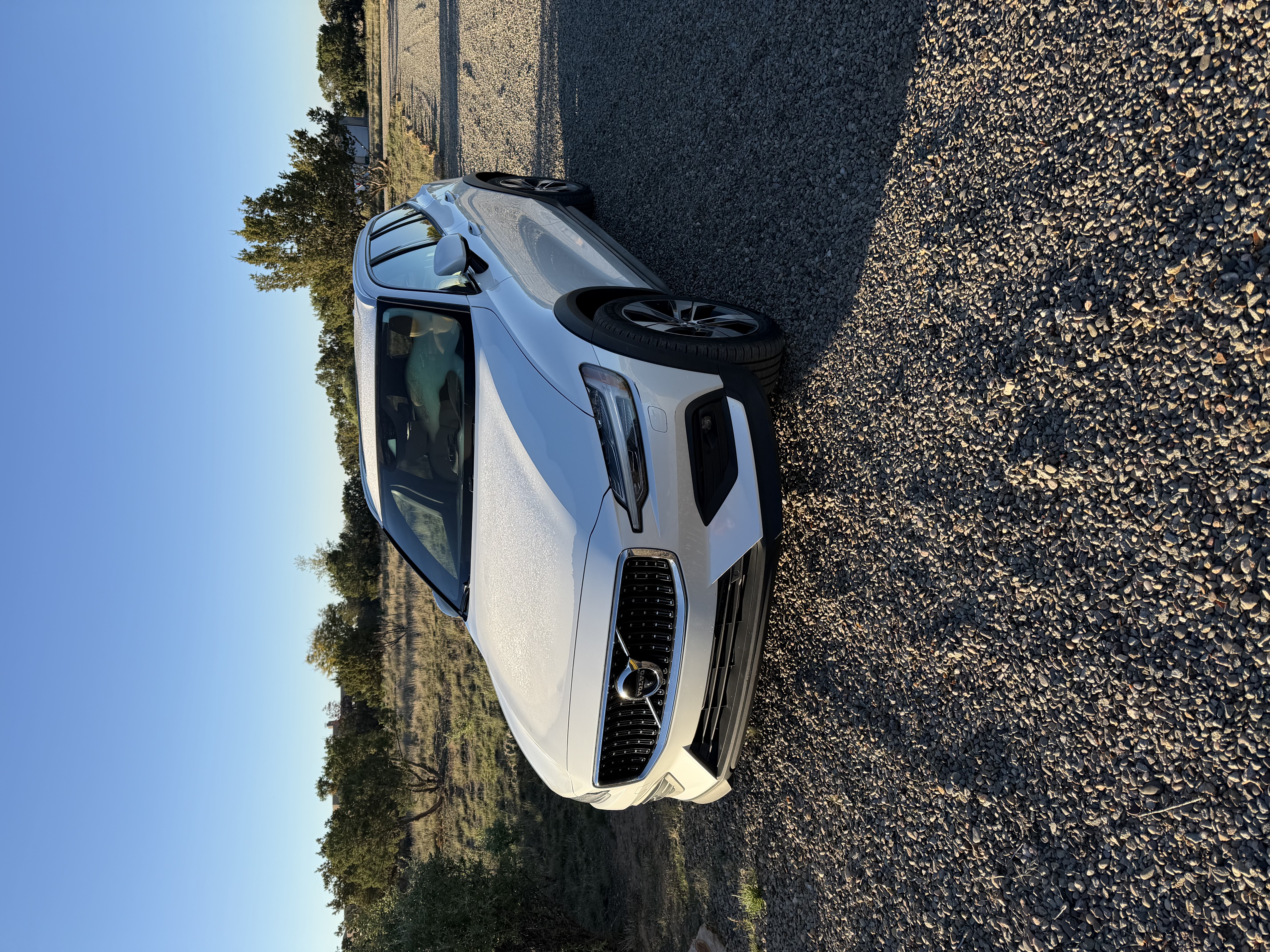 Used 2020 Volvo V60 T5 Cross Country w/ Protection Package AWD/4WD image 4