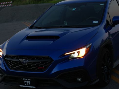 Used 2025 Subaru WRX Limited image 1