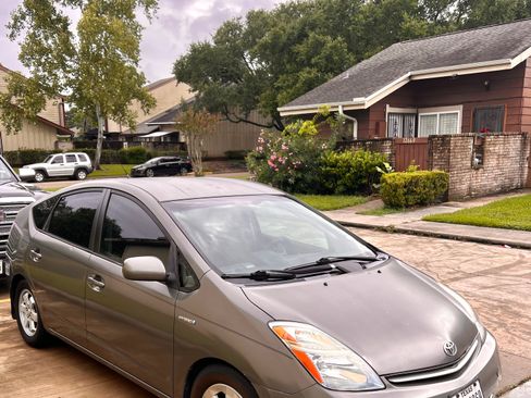 Used 2007 Toyota Prius FWD image 6