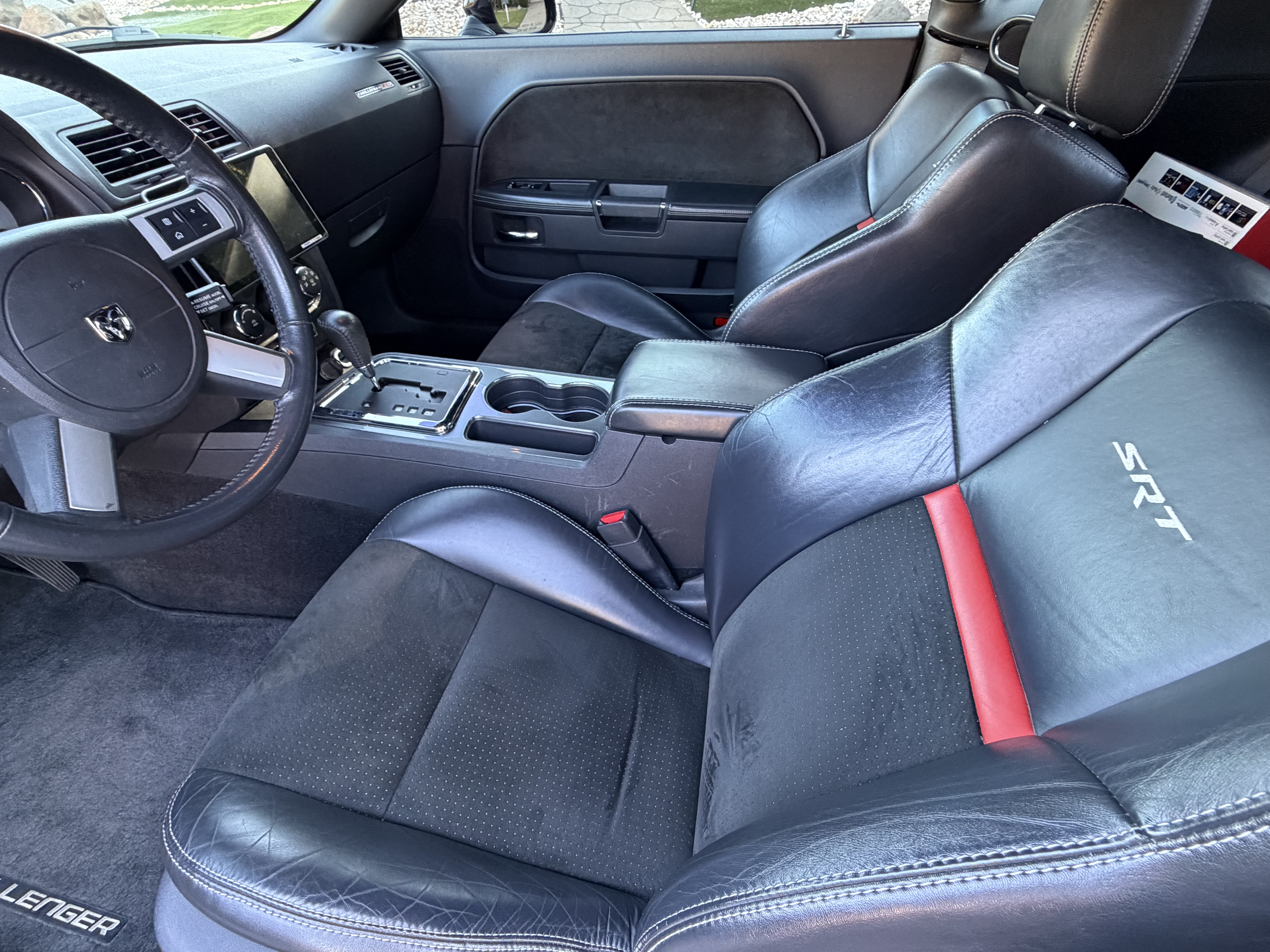 Used 2010 Dodge Challenger SRT8 w/ SRT Option Group II RWD image 11