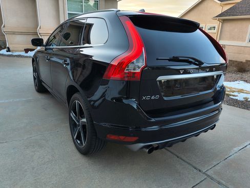Used 2015 Volvo XC60 T6 R-Design Platinum image 8
