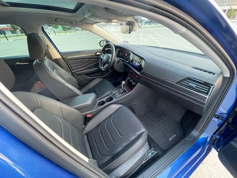 Used 2024 Volkswagen Jetta SEL FWD image 13