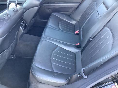 Used 2004 Mercedes-Benz E 55 AMG Sedan image 9