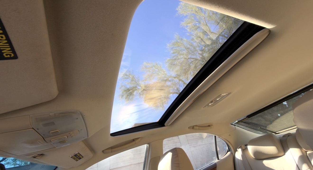 Used 2005 Lexus ES 330 w/ Preferred Accessory Pkg FWD image 13
