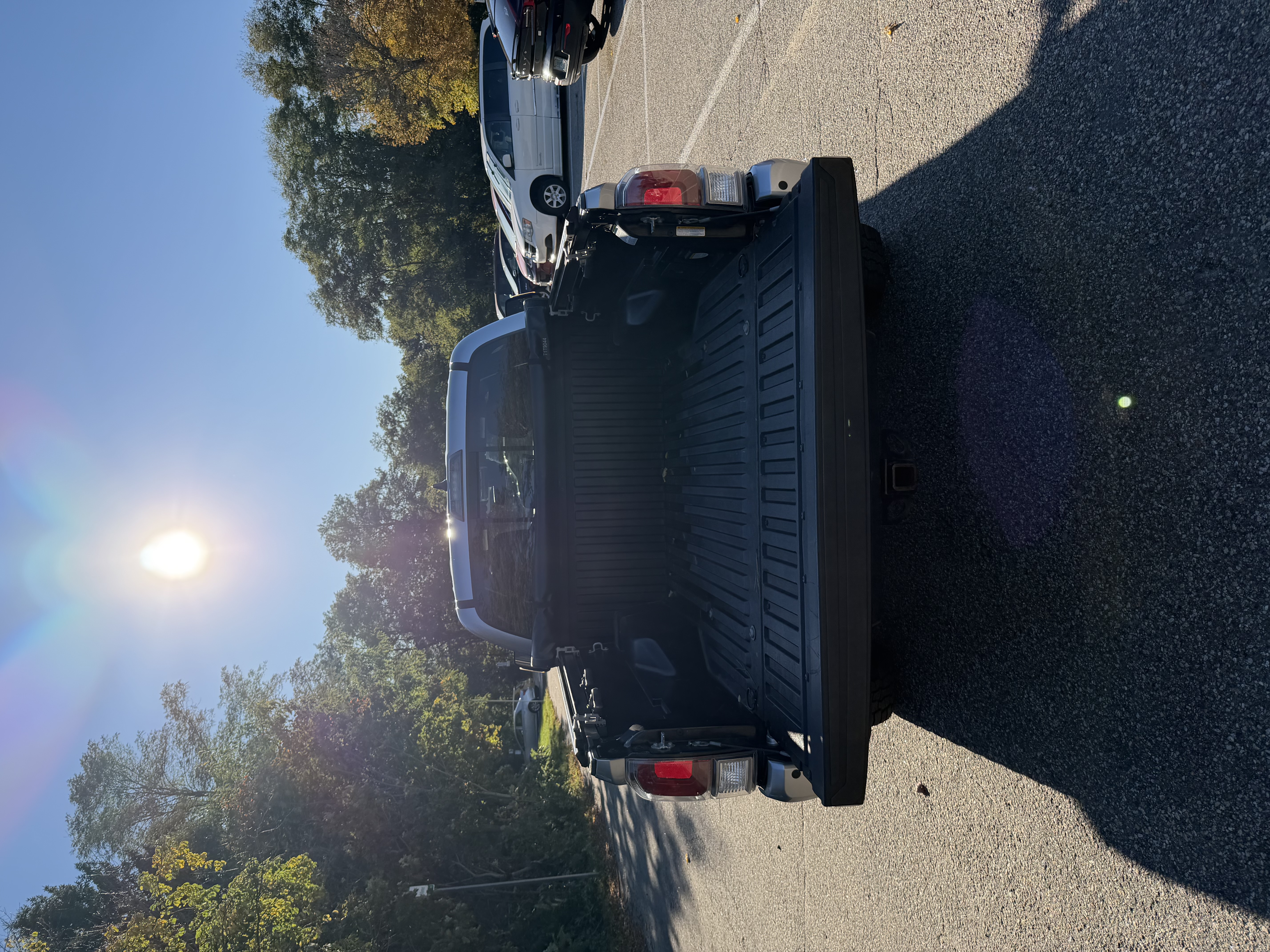 Used 2022 Toyota Tacoma TRD Off-Road w/ Technology Package AWD/4WD image 24