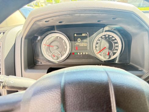 Used 2014 RAM 2500 Tradesman w/ Chrome Appearance Group AWD/4WD image 11