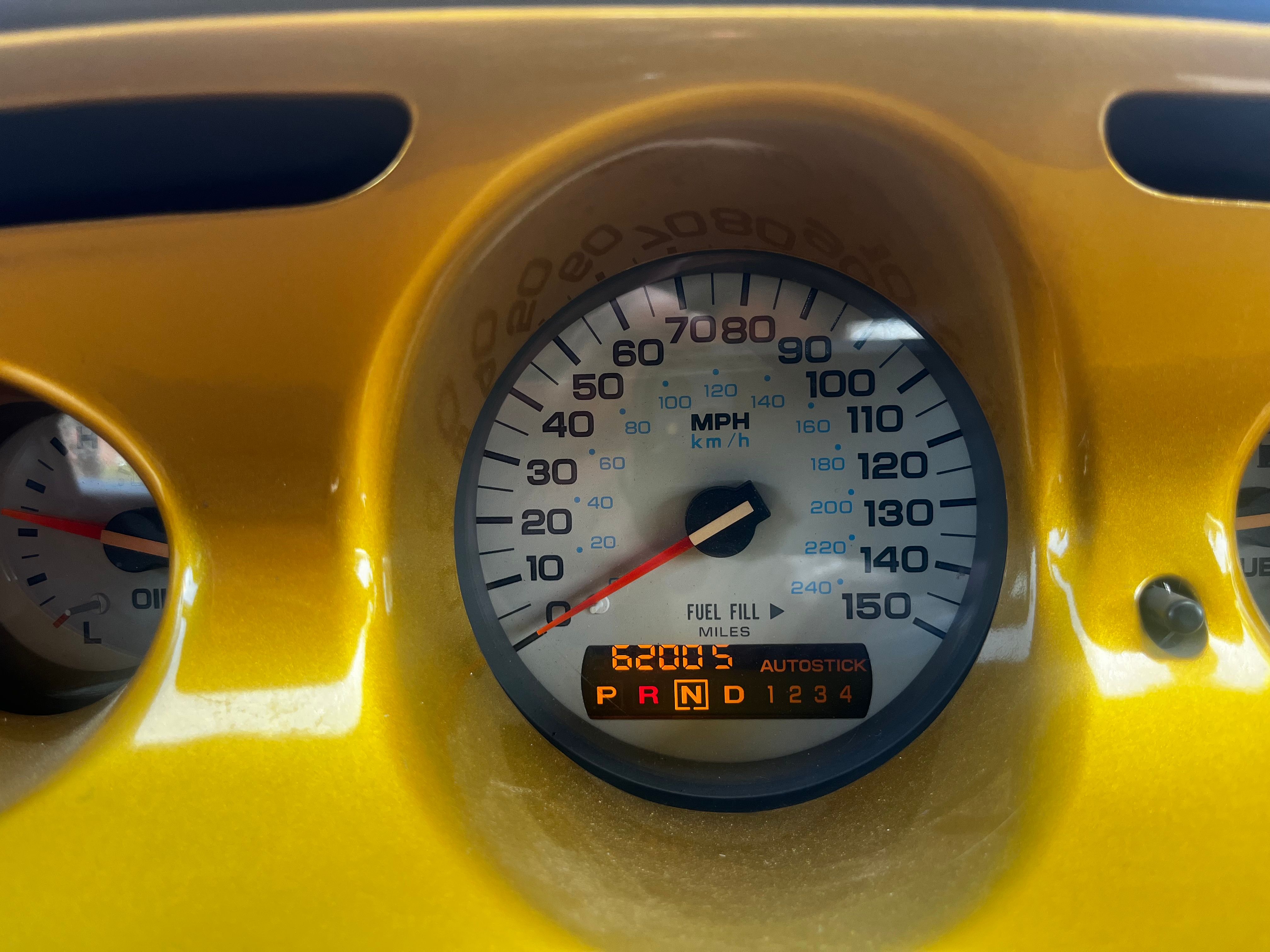 Used 2002 Chrysler Prowler RWD image 28