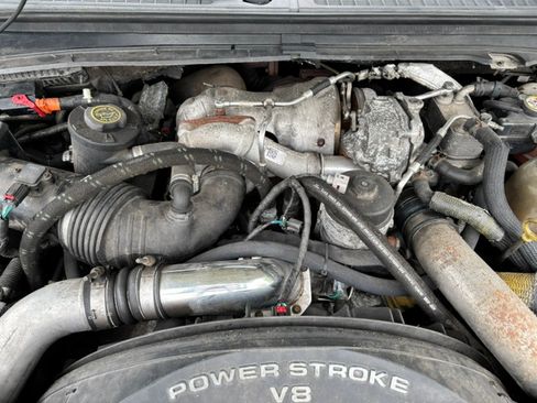 Used 2008 Ford F550 4x4 Regular Cab Super Duty image 12