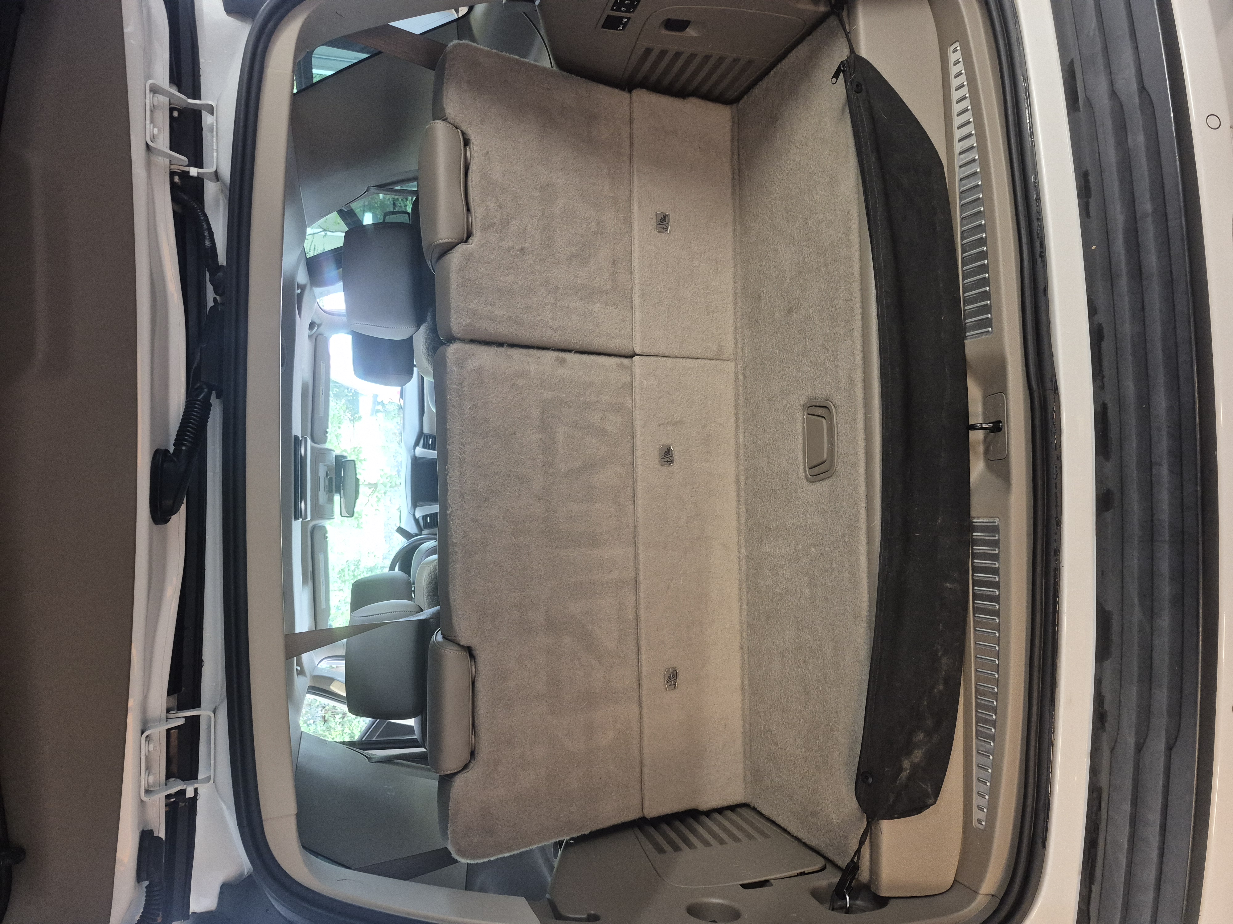 Used 2015 GMC Yukon SLT w/ Open Road Package RWD image 18