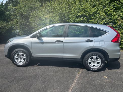 Used 2016 Honda CR-V LX image 9