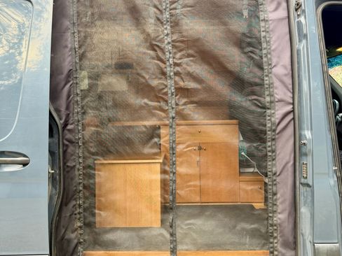 Used 2019 Mercedes-Benz Sprinter 144 image 24