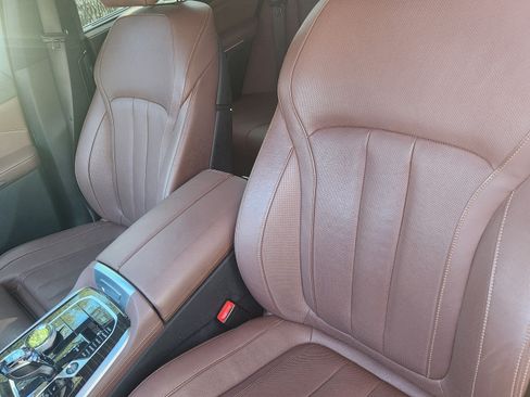 Used 2020 BMW X5 sDrive40i w/ Executive Package image 13