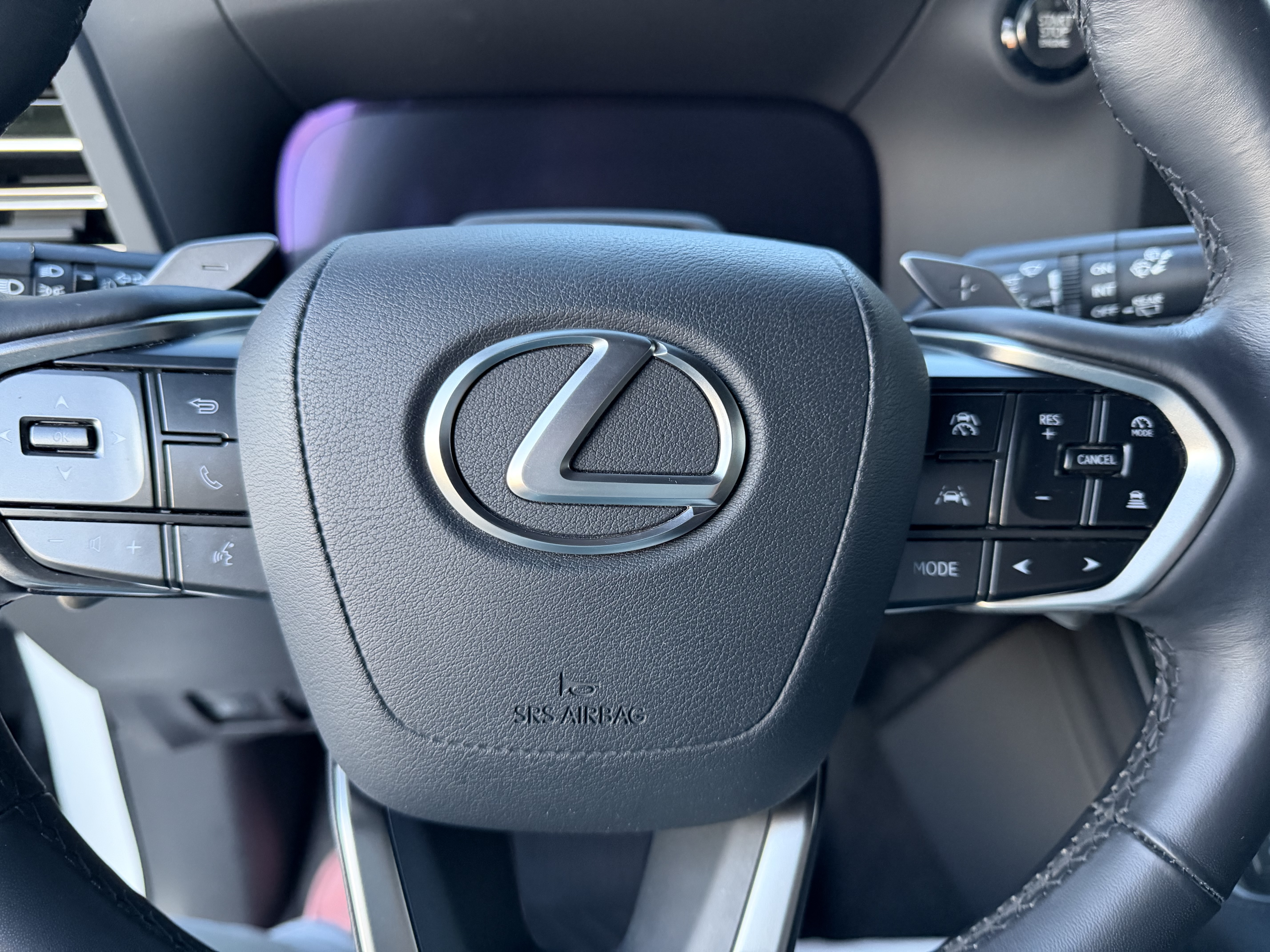Used 2024 Lexus GX 550 AWD/4WD image 8