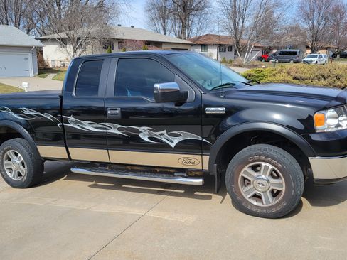 Used 2007 Ford F150 XLT image 1