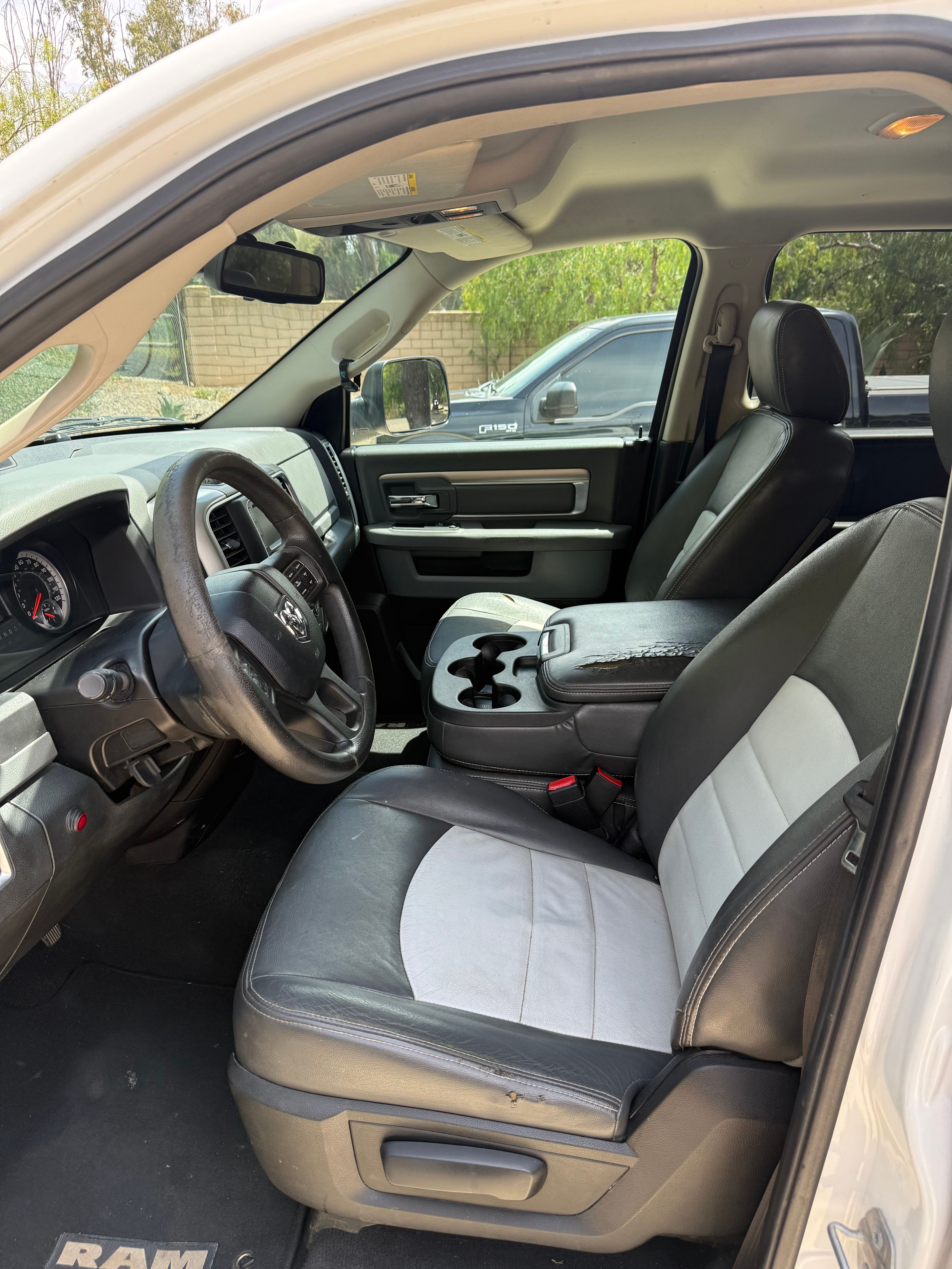 Used 2016 RAM 1500 Classic SLT w/ Trailer & Traction Group AWD/4WD image 6