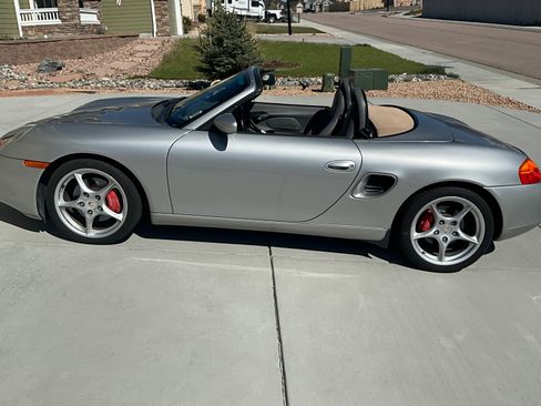 Used 2002 Porsche Boxster S RWD image 5