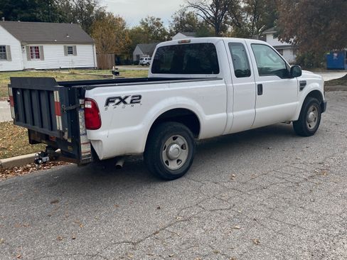 Used 2008 Ford F250 XL image 4
