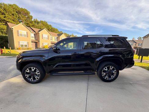Used 2025 Toyota 4Runner TRD Sport RWD image 4