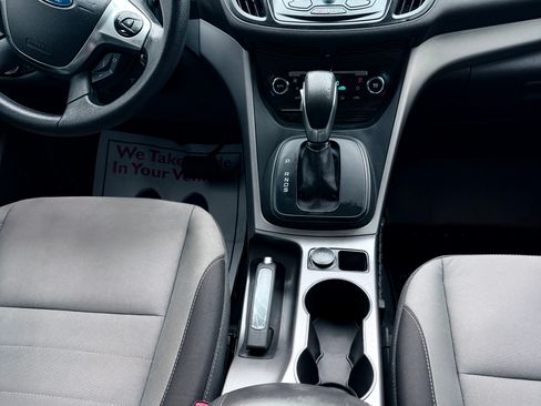 Used 2014 Ford Escape SE w/ Equipment Group 201A image 6