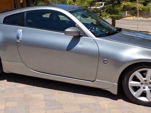 Used 2004 Nissan 350Z Touring w/ Aerodynamics Pkg image 15