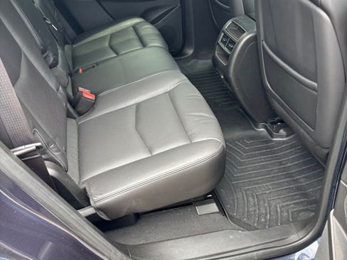 Used 2018 Cadillac XT5 Luxury AWD/4WD image 8