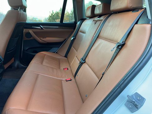 Used 2015 BMW X3 xDrive28i image 16